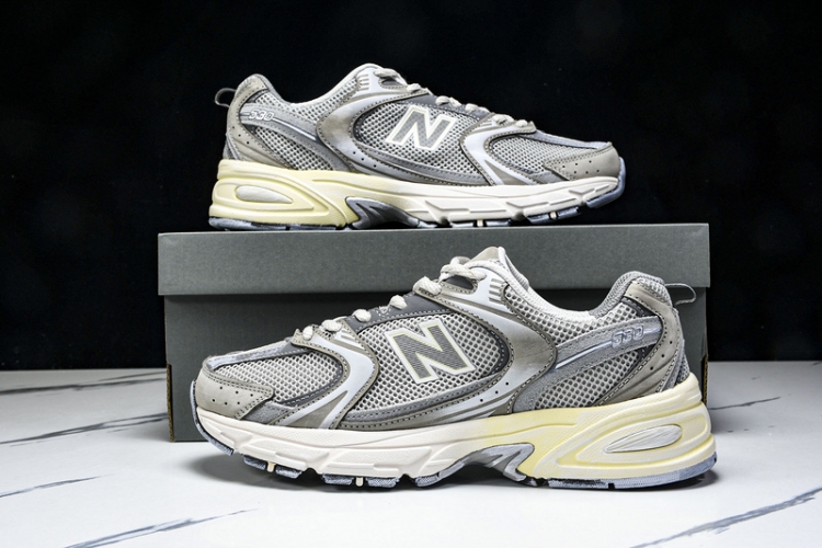  New Balance 530 MR530TG