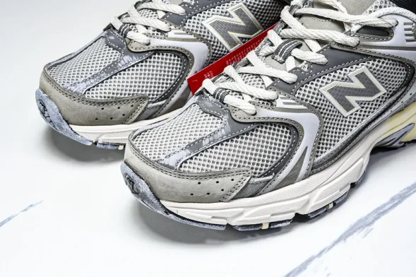 New Balance 530 MR530TG 