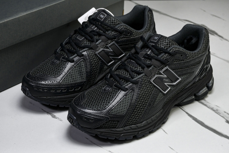  New Balance 1906 M1906RJB