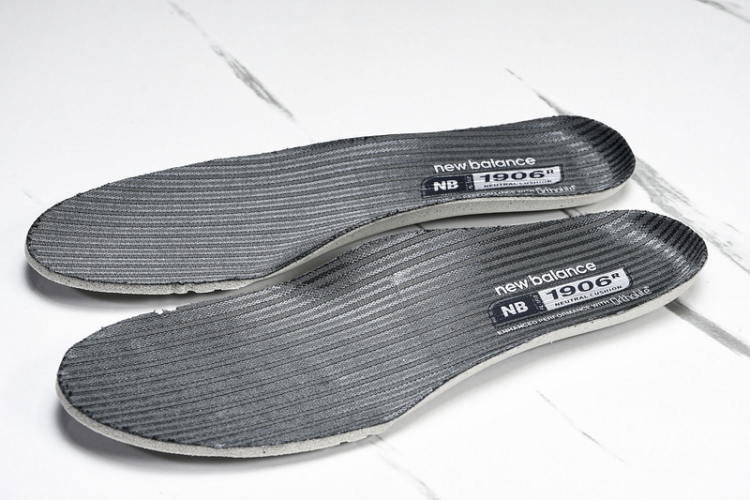  New Balance 1906 M1906RJB