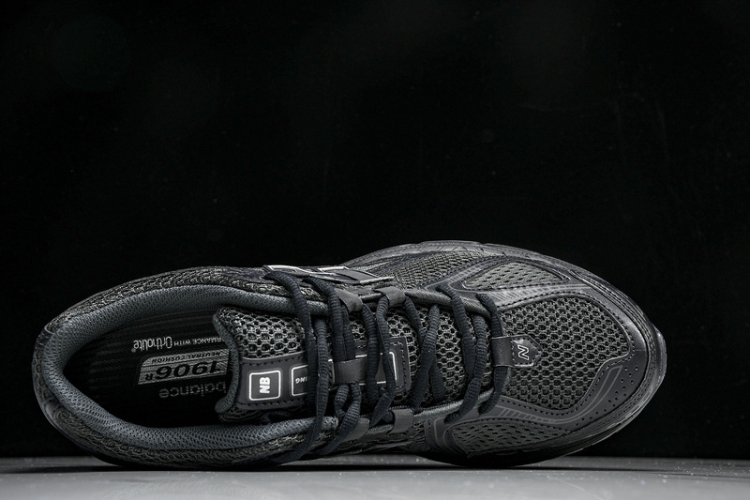  New Balance 1906 M1906RJB