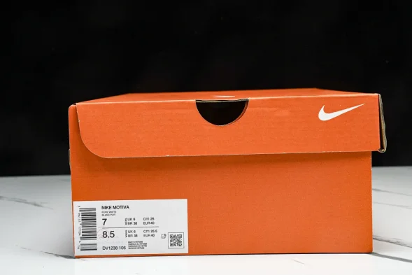 Nike Motiva DV1238-106 