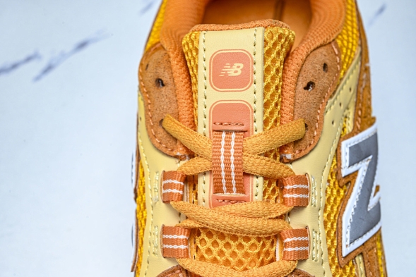 New Balance 204 U204LKTI 