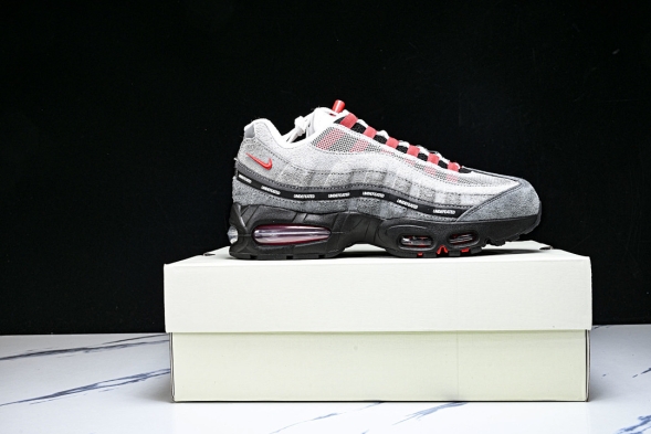 Nike Air Max 95 x Undefeated IB4523-003 