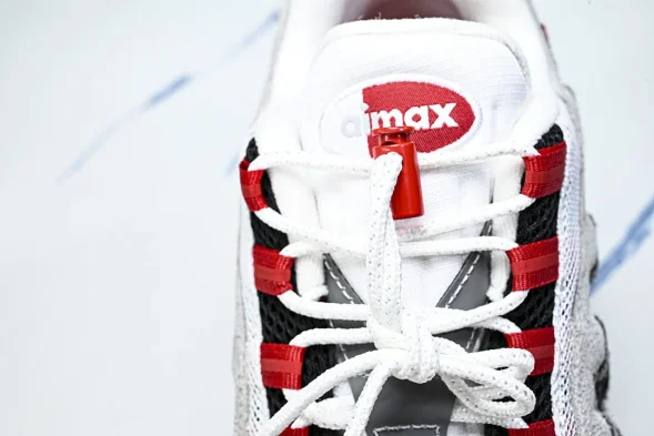 Nike Air Max 95 x Undefeated IB4523-003 