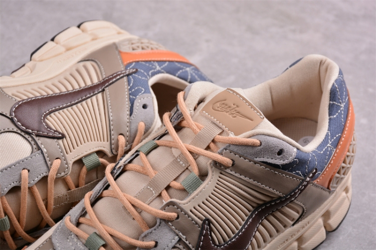  Nike Zoom Vomero 5 SP FZ5051-121