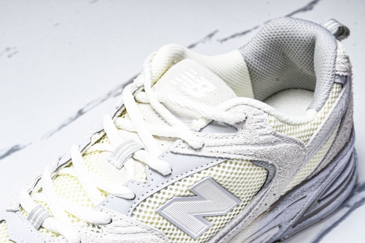  New Balance 530 MR530MR