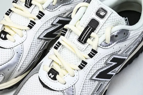 New Balance 204 U204LSW 