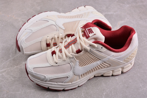 Nike Zoom Vomero 5 SP HF0737-111 