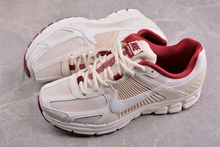  Nike Zoom Vomero 5 SP HF0737-111