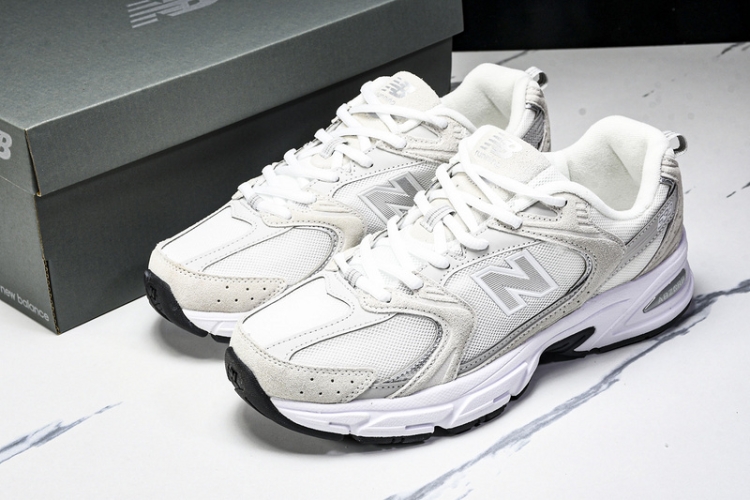  New Balance 530 MR530CE
