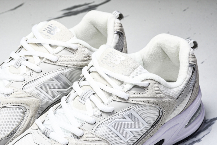 New Balance 530 MR530CE
