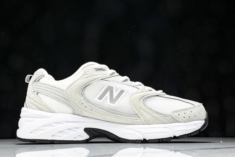 New Balance 530 MR530CE
