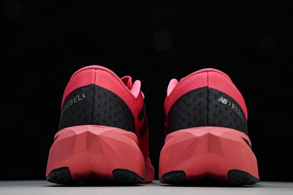 New Balance FuelCell Rebel V4 MRCXWG4 