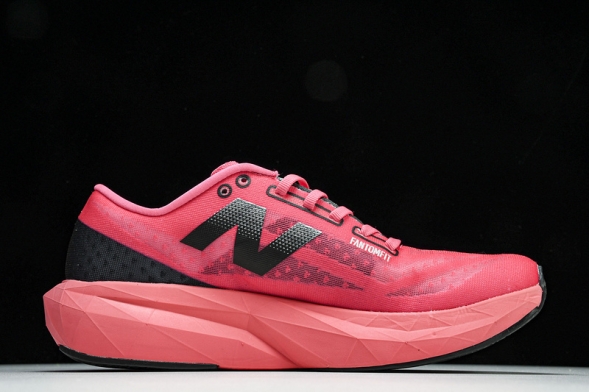 New Balance FuelCell Rebel V4 MRCXWG4 