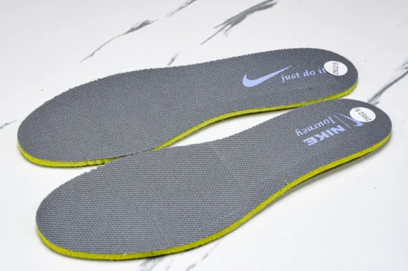 Nike Journey Run FJ7765-004 