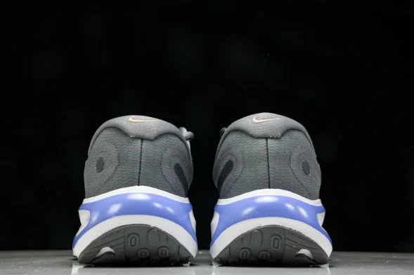 Nike Journey Run FJ7765-004 