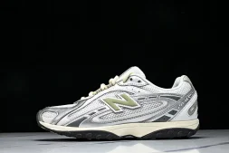 New Balance 204 U204LSWB