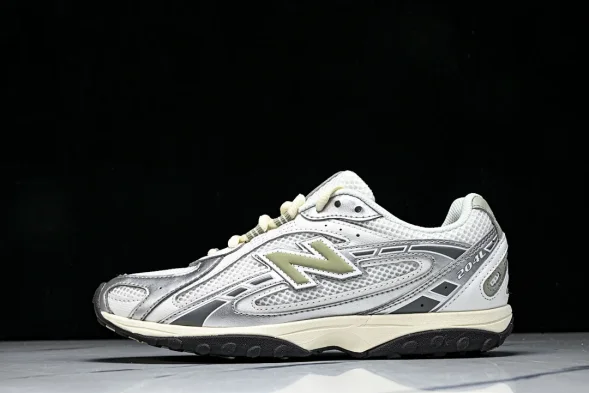 New Balance 204 U204LSWB 