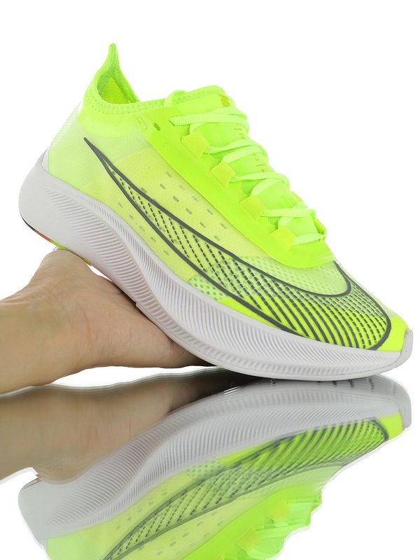 Nike Zoom Fly 3 AT8240-200