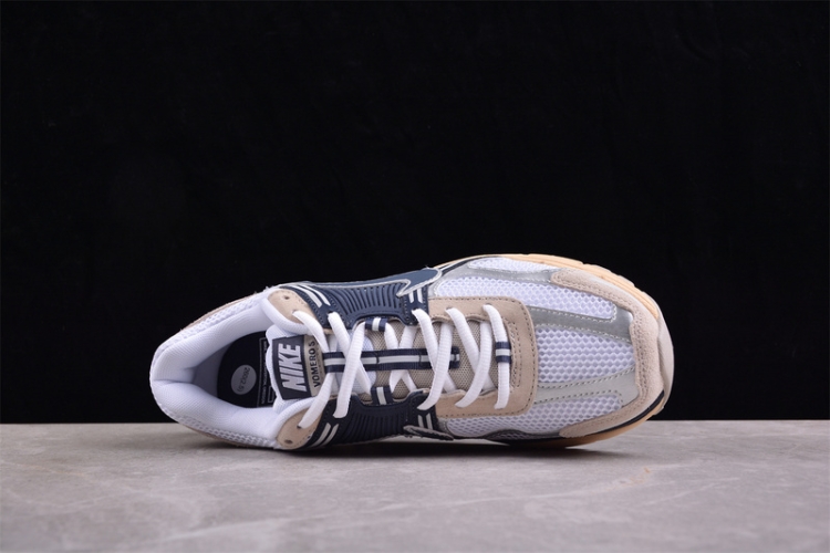  Nike Zoom Vomero 5 SP HF4259-100