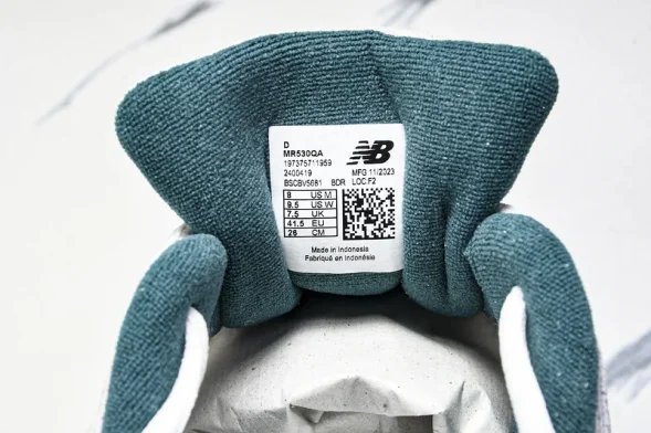 New Balance 530 MR530QA 