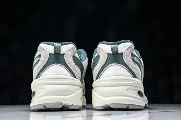 New Balance 530 MR530QA 