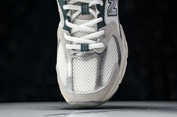 New Balance 530 MR530QA 