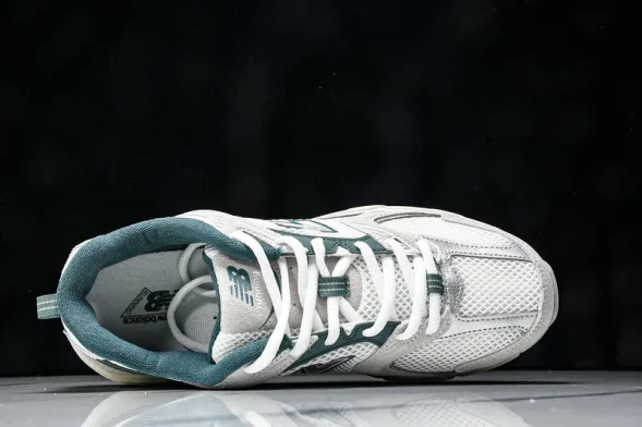 New Balance 530 MR530QA 