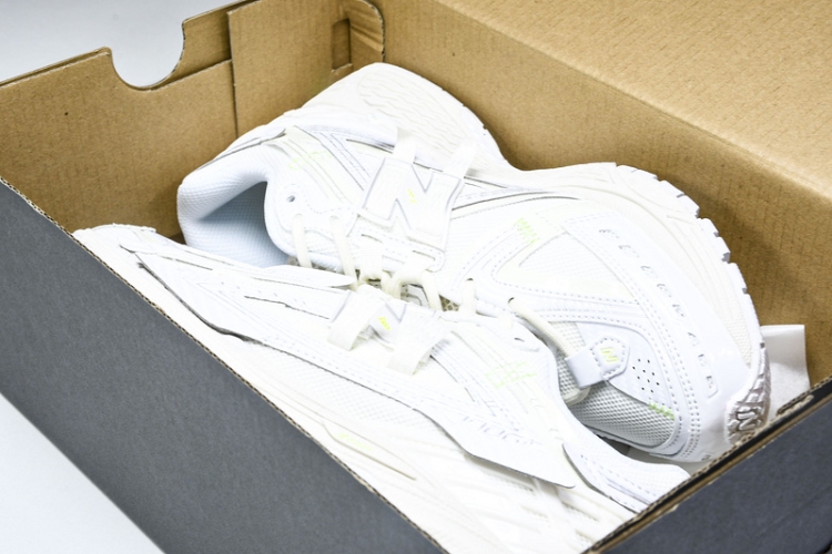  New Balance 1906 U1906AE