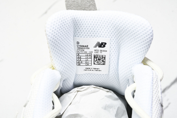  New Balance 1906 U1906AE