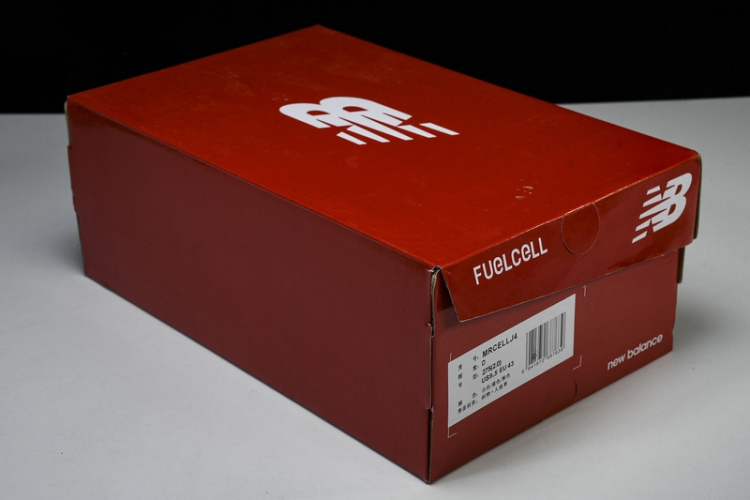  New Balance FuelCell Rebel V4 MRCELLJ4