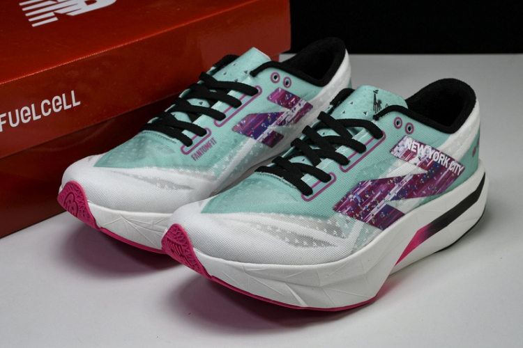 New Balance FuelCell Rebel V4 MRCELLJ4