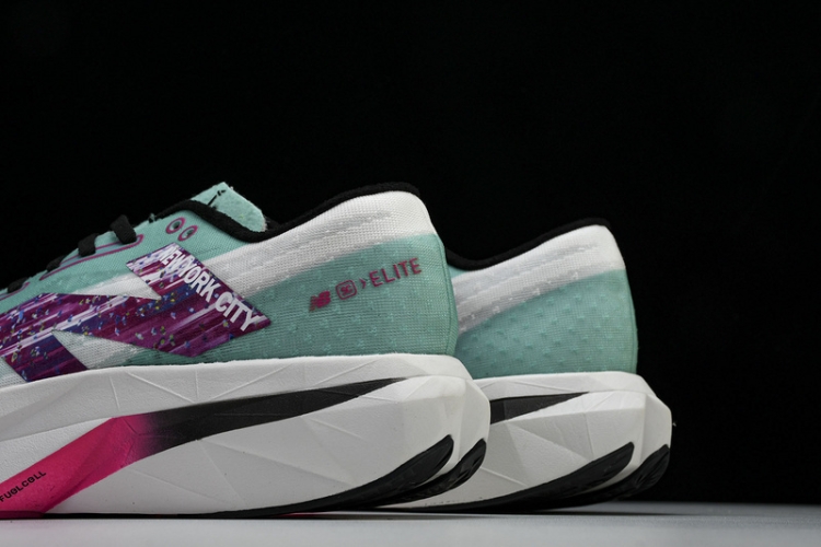  New Balance FuelCell Rebel V4 MRCELLJ4