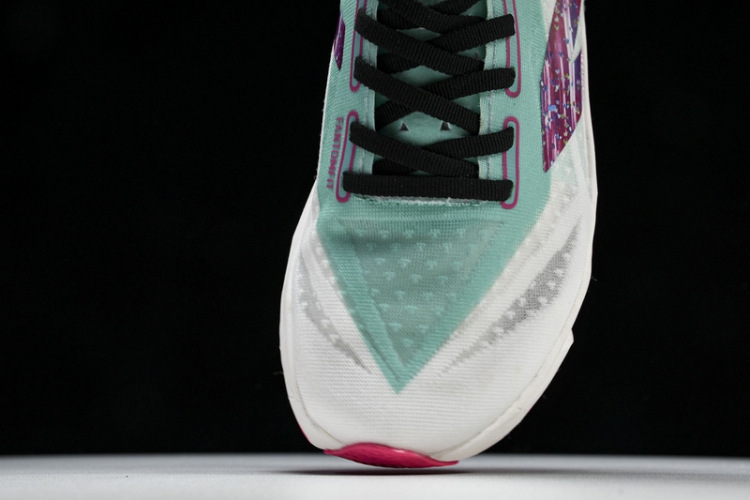  New Balance FuelCell Rebel V4 MRCELLJ4