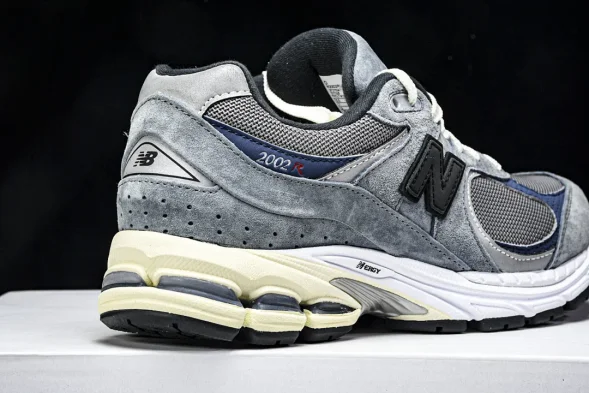 New Balance 2002R I2002RU2 