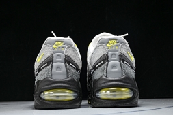 Nike Air Max 95 x Undefeated IB4523-002