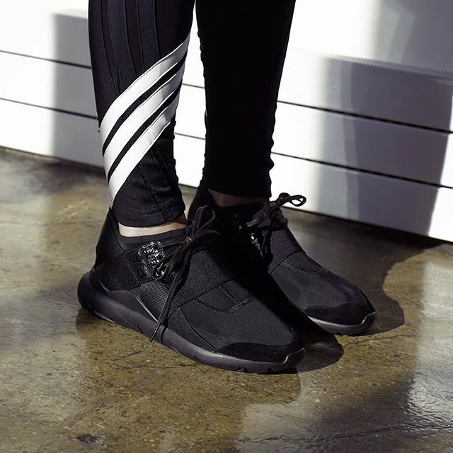 Adidas Y-3 Qasa Elle Lace “Black Black Black”