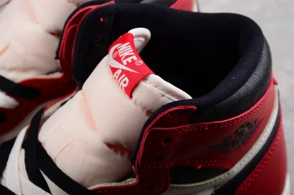 Nike Air Jordan 1 Mid Chicago Reimagined DZ5485-612 