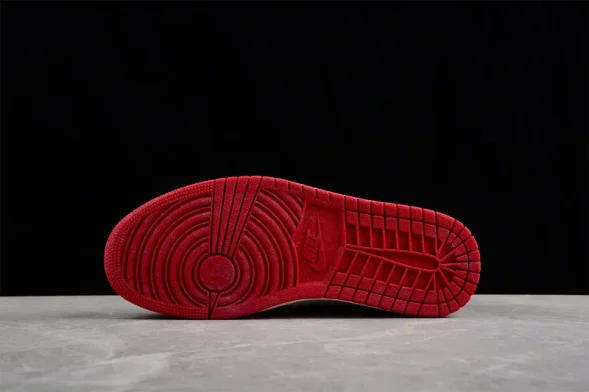 Nike Air Jordan 1 Mid Chicago Reimagined DZ5485-612 