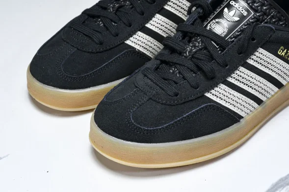 Adidas Gazelle Indoor Core Black Wonder White JI2755  