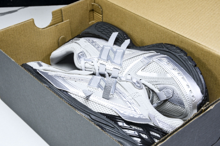  New Balance 1906 U1906AAF 