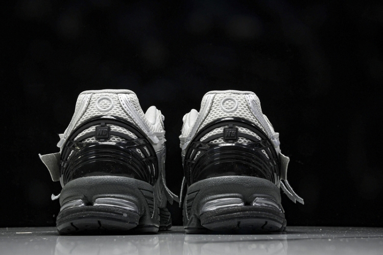  New Balance 1906 U1906AAF 