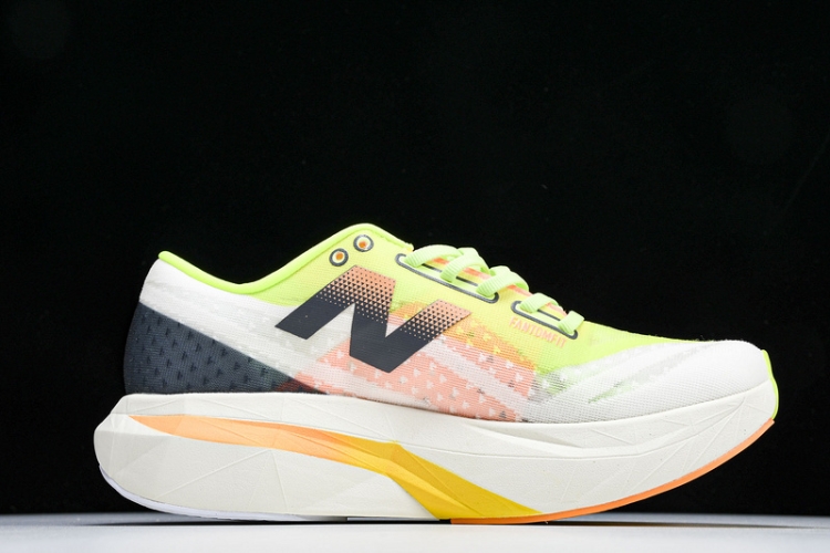  New Balance FuelCell Rebel V4 MRCELLA4