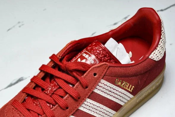 Adidas Gazelle Indoor Better Scarlet Wonder White Gum JI2756 