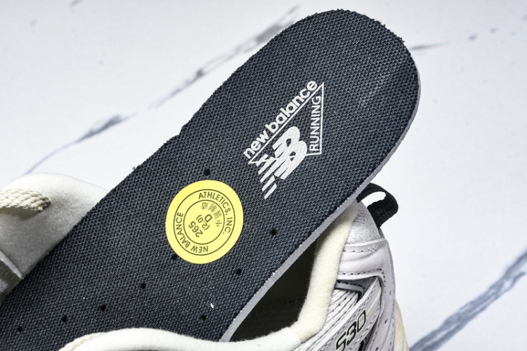  New Balance 530 MR530DG