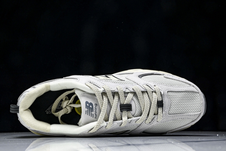  New Balance 530 MR530DG