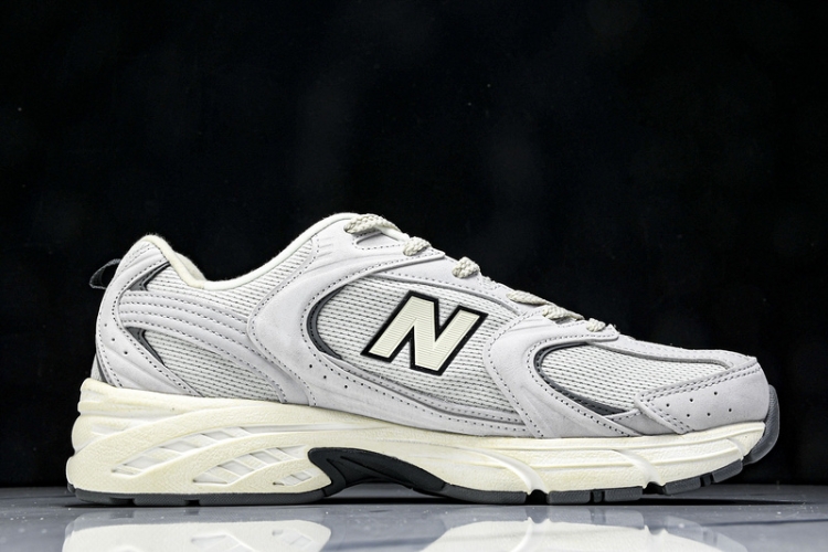  New Balance 530 MR530DG