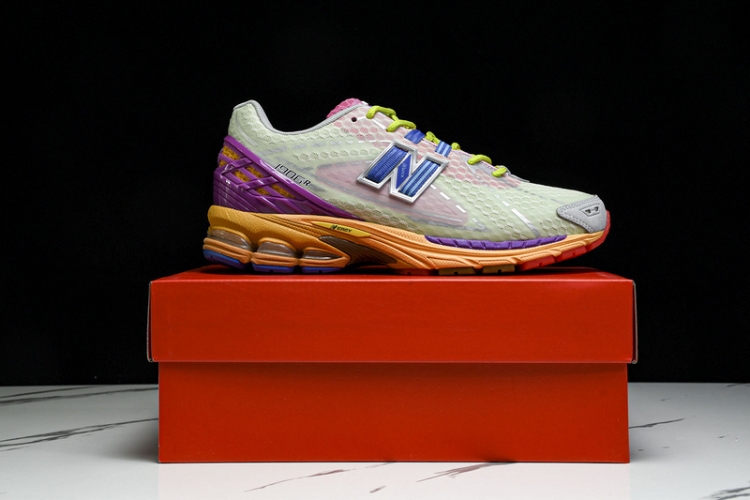  New Balance 1906 M1906RKL