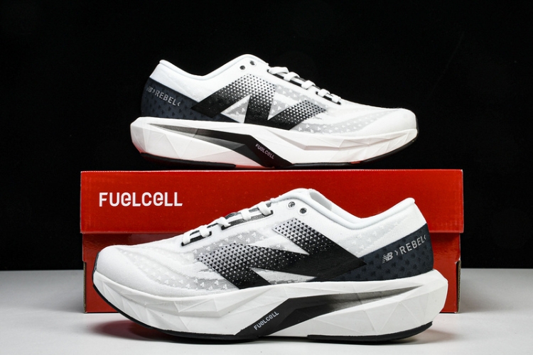  New Balance FuelCell Rebel V4 MRCELK4 